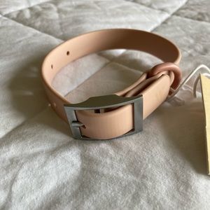 NWT Wild One All-Weather dog collar in “blush” - size SMALL
